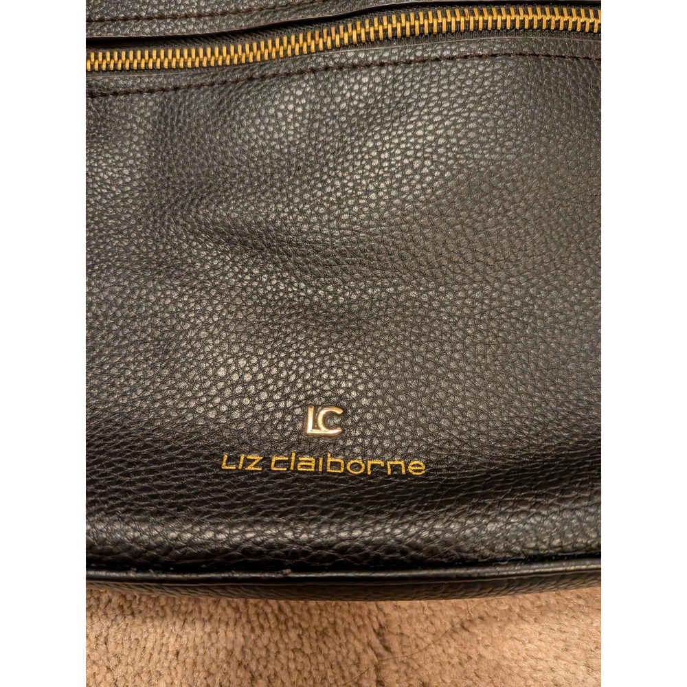 Liz Claiborne Black Pebbled Vegan Leather Crossbody Bag Gold Hardware Zip Purse